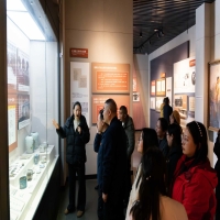 新邵职中开展“红廉铸魂守初心•匠心执教启新程”主题党日活动