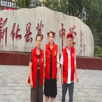 爱心助学暖人心