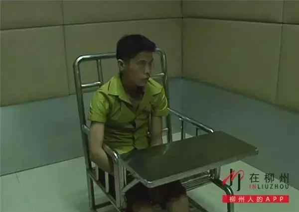 丧心病狂！女子因何在商场门口惨遭割喉？