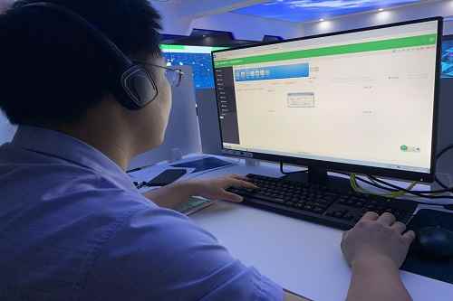 00300962845_b85cf904